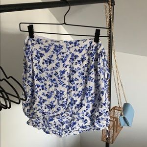 Blue Floral tie mini skirt